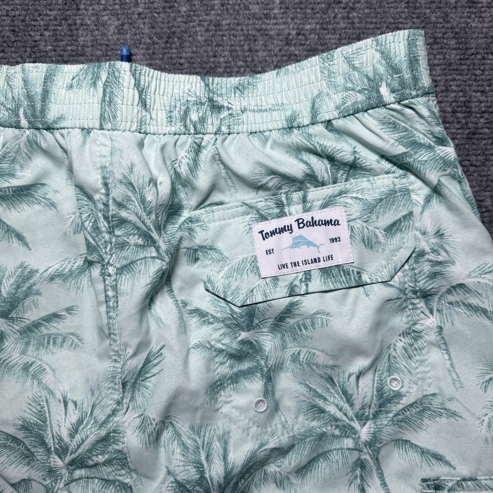 Tommy Bahama Swim Trunks Mens M Green Tropical Palm Print Board Shorts Liner - Picture 6 of 13